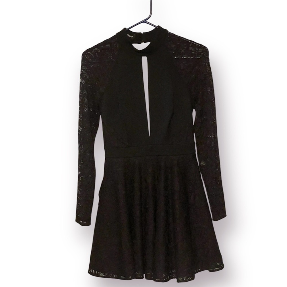 NWT Bebe Dress - Picture 4 of 8